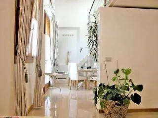 Апартаменты Al Campanile Madonna Dell'orto Венеция