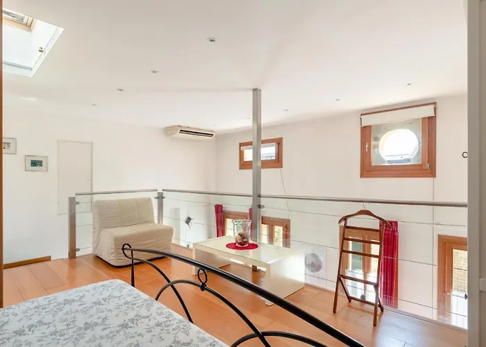 Al Campanile Madonna Dell'orto Lägenhet