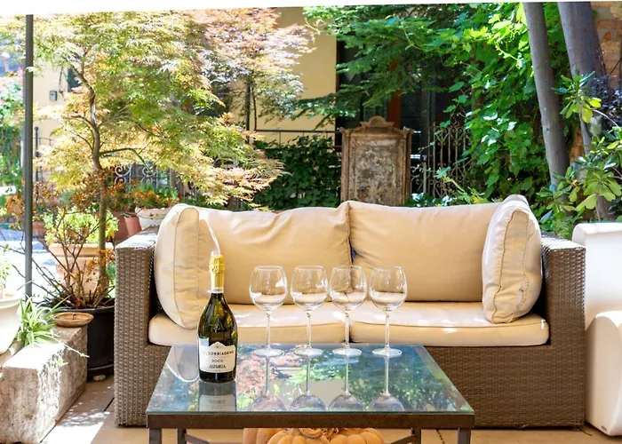 Al Campanile Madonna Dell'orto *