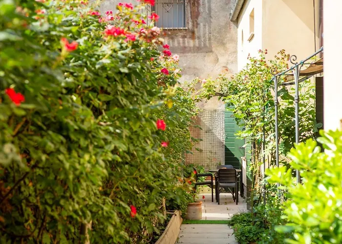 Al Campanile Madonna Dell'orto *