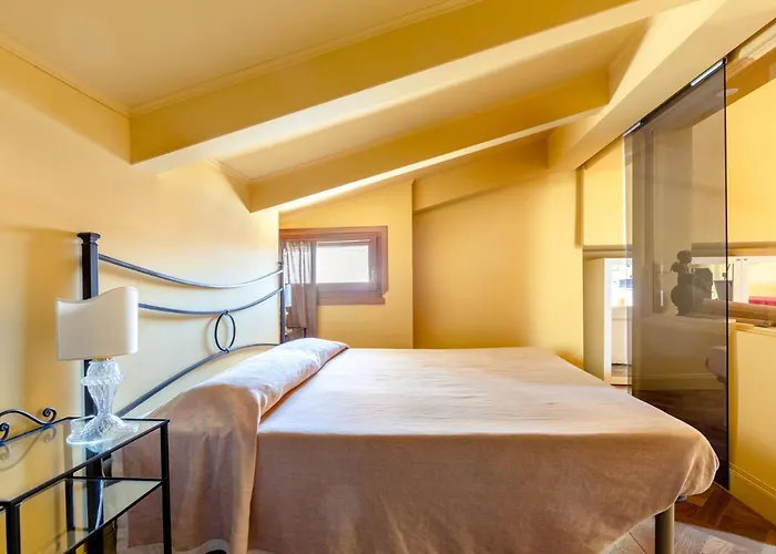 Al Campanile Madonna Dell'orto * Venedig