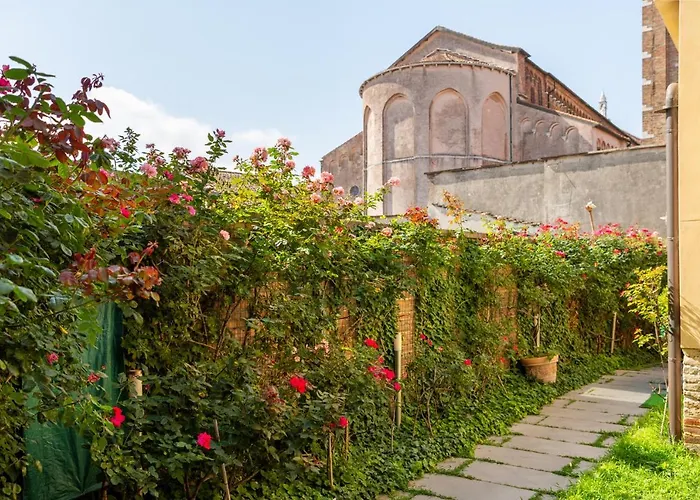 Al Campanile Madonna Dell'orto Lägenhet *