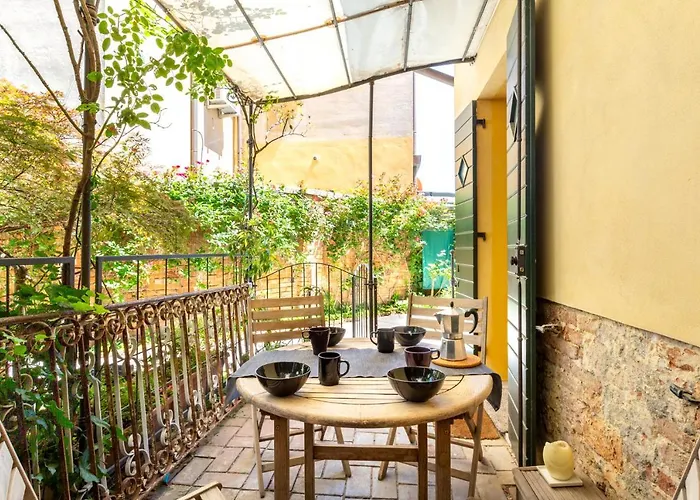 Lägenhet Al Campanile Madonna Dell'orto *