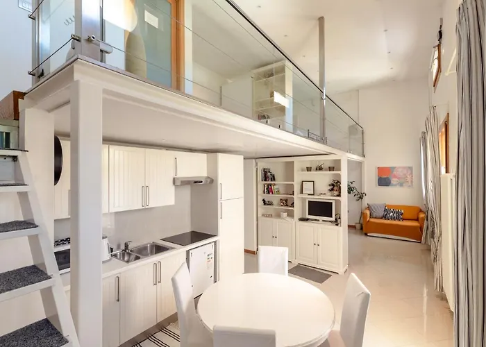 Al Campanile Madonna Dell'orto * Venedig