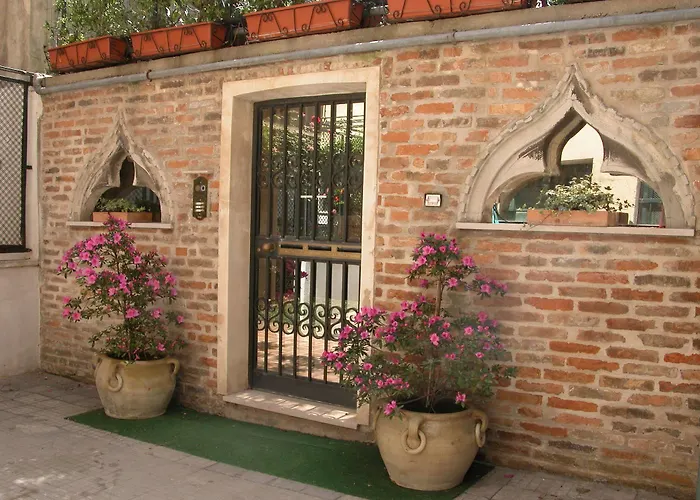 Al Campanile Madonna Dell'orto * Venedig