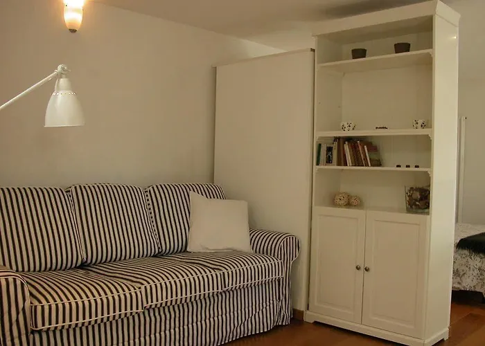 Al Campanile Madonna Dell'orto Lägenhet